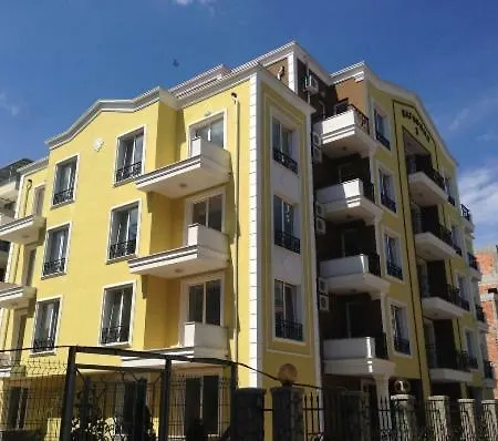 Magnolia 3 Apartment *